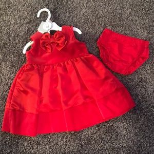 EUC Carters Red Velvet Holiday Dress 🎁 👗